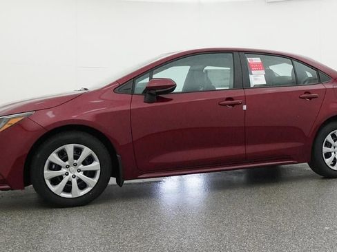 New 2026 Toyota Corolla LE image 18