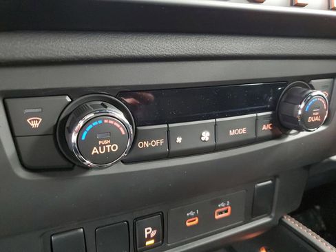 New 2025 Nissan Frontier PRO-4X image 18