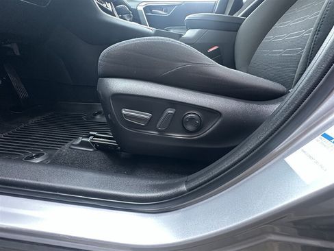 Used 2022 Toyota RAV4 SE w/ Convenience Package AWD/4WD image 42