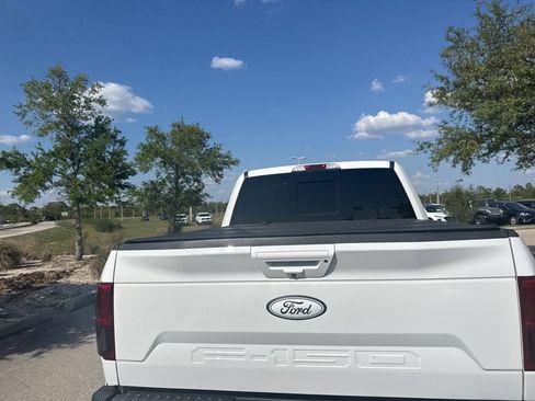 Used 2018 Ford F150 Lariat w/ Equipment Group 502A Luxury image 4