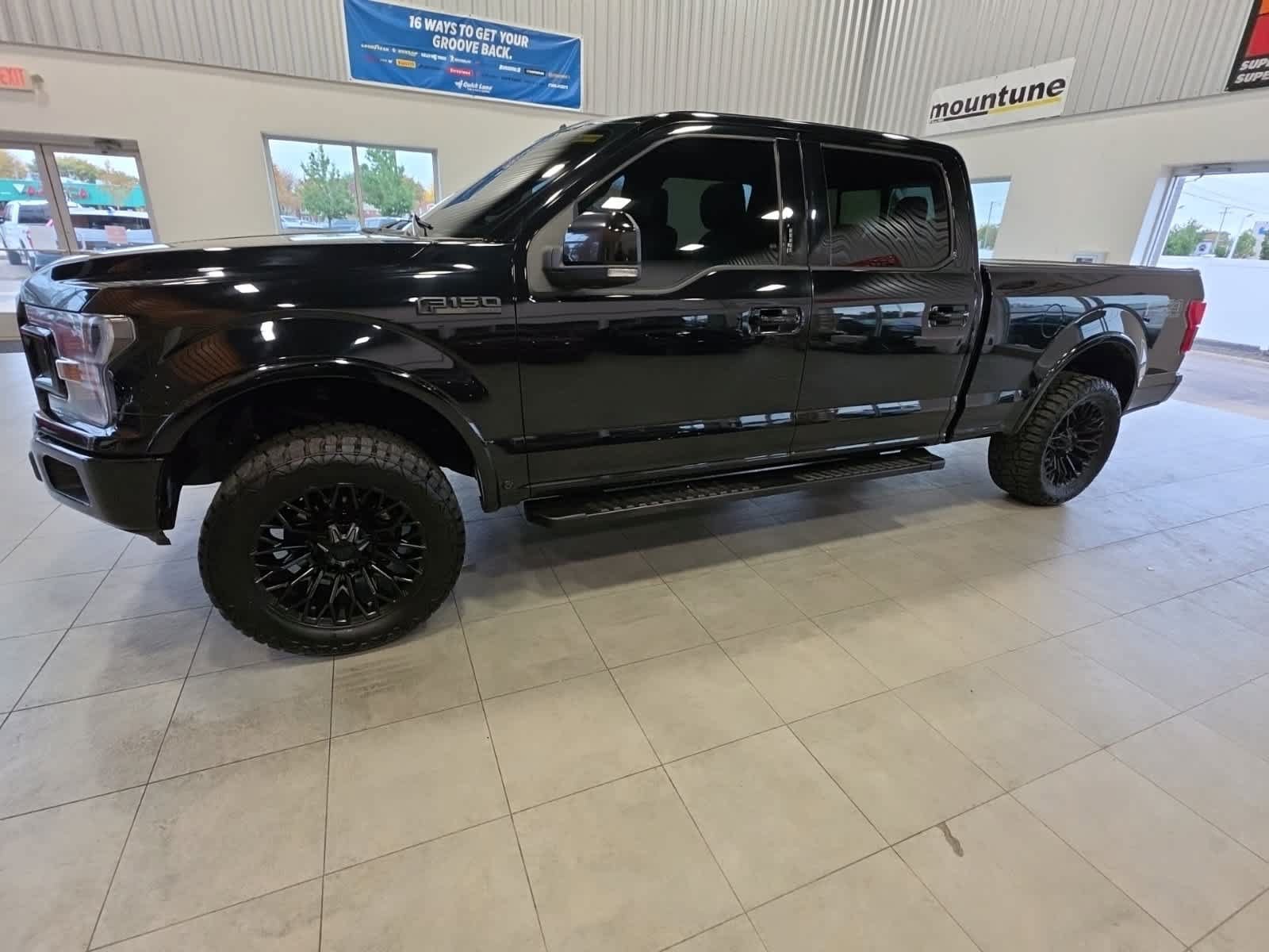 Used 2020 Ford F150 Lariat w/ Equipment Group 502A Luxury AWD/4WD image 14