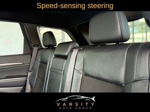 Used 2022 Jeep Grand Cherokee Laredo X image 26