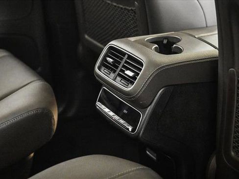 Certified 2023 Mercedes-Benz GLS 450 4MATIC image 19