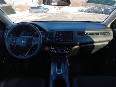 Used 2020 Honda HR-V EX image 16