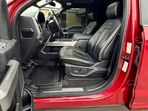 Used 2021 Ford F250 Platinum w/ FX4 Off-Road Package image 4