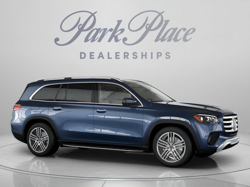 Certified 2026 Mercedes-Benz GLS 450 4MATIC image 30