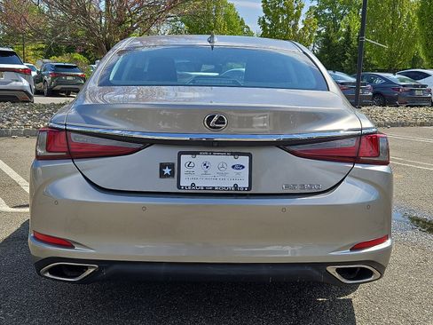 Used 2019 Lexus ES 350 w/ Premium Package FWD image 5
