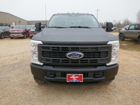 New 2026 Ford F250 XL w/ XL Off-Road Package image 8