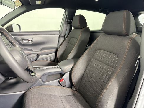Used 2024 Honda HR-V Sport image 4