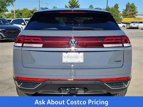 New 2026 Volkswagen Atlas Cross Sport SE AWD/4WD image 3