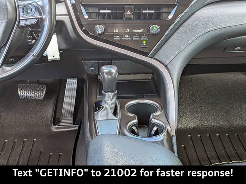 Used 2021 Toyota Camry SE FWD image 22