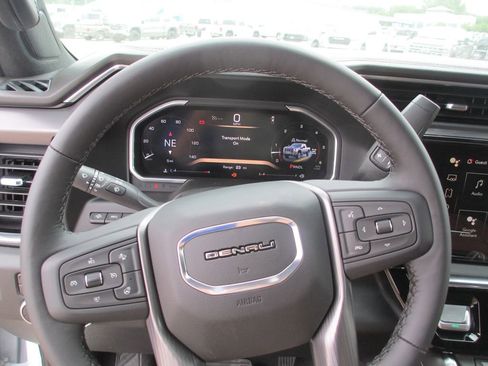 New 2026 GMC Sierra 2500 Denali Ultimate w/ Max Trailering Package AWD/4WD image 18