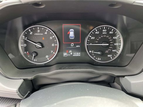 Used 2025 Subaru Crosstrek 2.0i Premium w/ Popular Package #4 AWD/4WD image 32