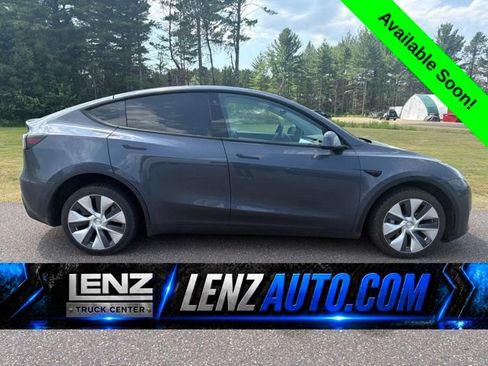 Used 2020 Tesla Model Y Long Range AWD/4WD image 1