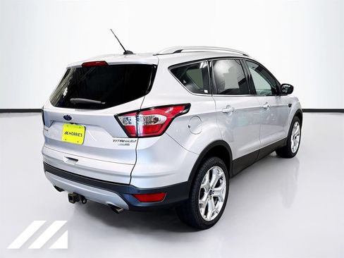 Used 2017 Ford Escape Titanium AWD/4WD image 5