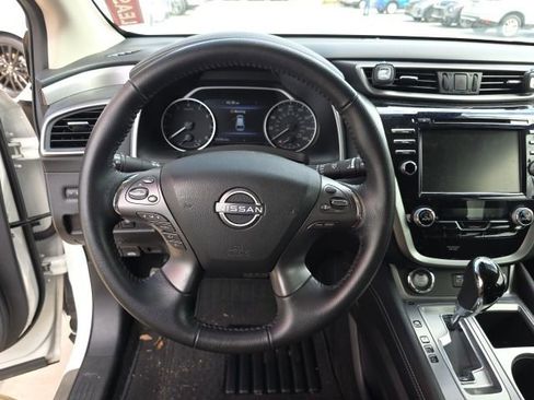 Used 2024 Nissan Murano SV w/ SV Midnight Edition Package image 15