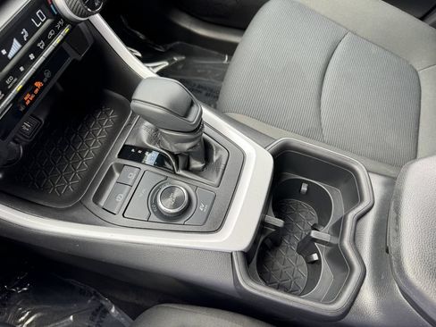Used 2023 Toyota RAV4 LE AWD/4WD image 24