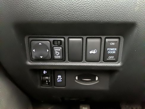 Used 2014 INFINITI QX70 AWD w/ Premium Package image 23