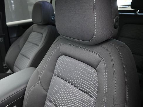 New 2026 Chevrolet Equinox LT w/ LPO, Floor Liner Package image 16