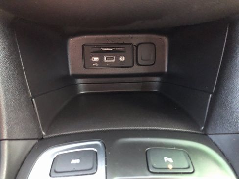 Certified 2024 Chevrolet Equinox LT image 26