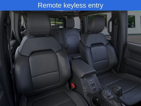 New 2025 Ford Bronco Badlands image 10