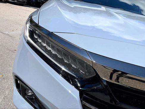 Used 2022 Honda Accord Sport image 28