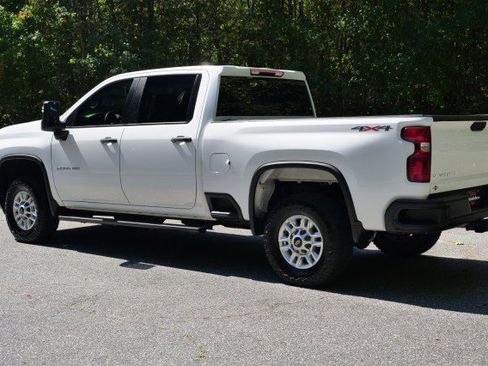Used 2024 Chevrolet Silverado 2500 W/T w/ WT Convenience Package AWD/4WD image 8