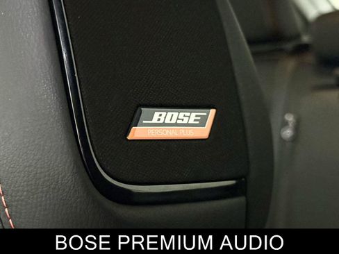 Used 2025 Nissan Kicks SR w/ SR Premium Package AWD/4WD image 16