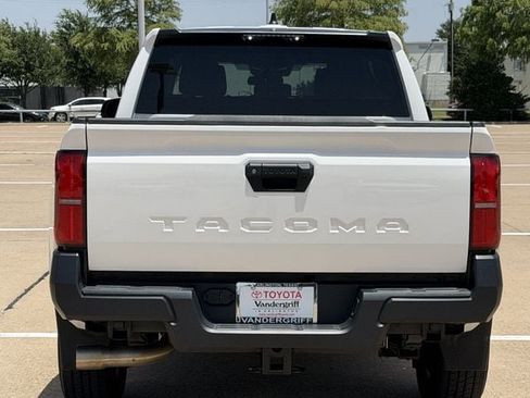 Used 2024 Toyota Tacoma SR RWD image 5