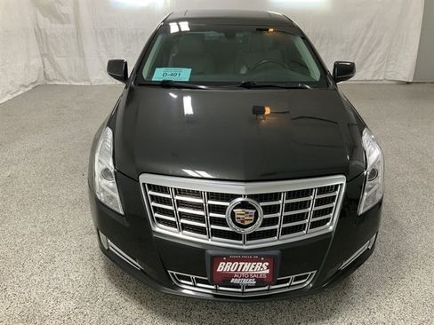 Used 2014 Cadillac XTS Luxury AWD/4WD image 3
