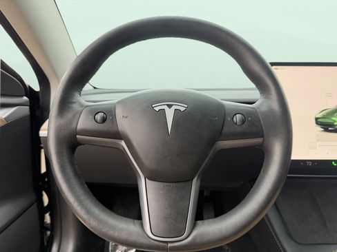 Used 2023 Tesla Model 3 Standard Range image 36