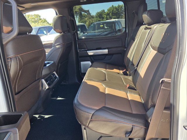 Certified 2025 Ford F250 King Ranch w/ FX4 Off-Road Package AWD/4WD image 14