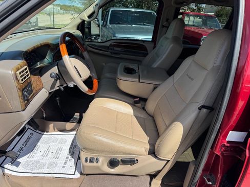 Used 2002 Ford F350 Lariat image 18