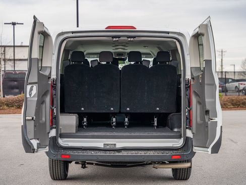 Used 2023 Ford Transit 350 XLT image 23