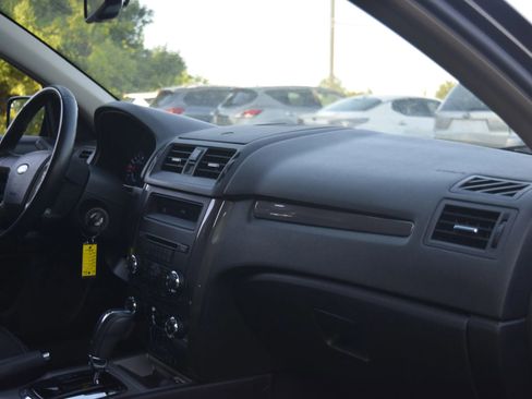 Used 2012 Ford Fusion Sport FWD image 9
