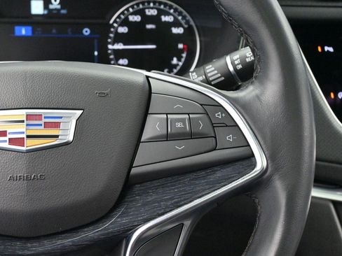 Certified 2024 Cadillac XT5 Premium Luxury w/ LPO, Floor Liner Package image 16