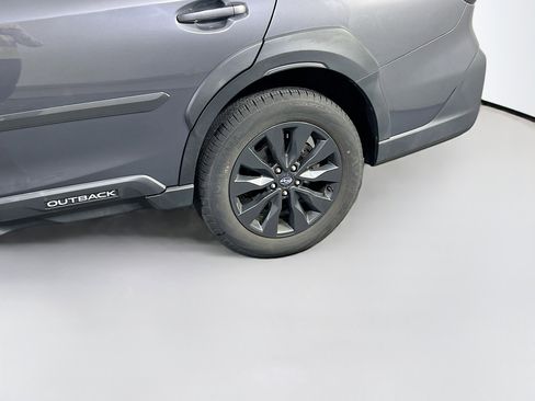 Used 2023 Subaru Outback Onyx Edition image 29