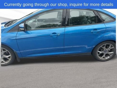 Used 2014 Ford Focus SE w/ Equipment Group 201A FWD image 3