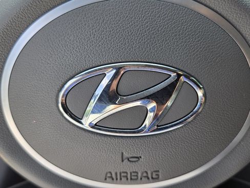 Used 2023 Hyundai Elantra SEL w/ Convenience Package FWD image 26
