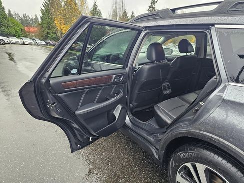 Used 2019 Subaru Outback 2.5i Limited w/ Protection Package #1 image 23