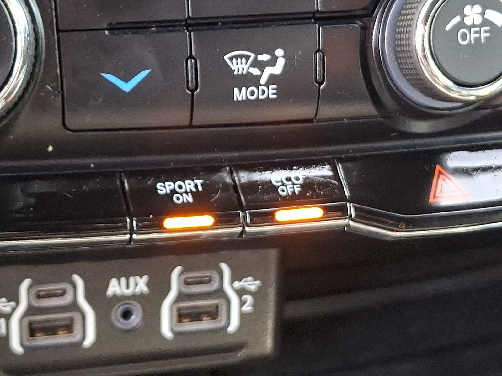Used 2022 Dodge Durango R/T AWD/4WD image 25