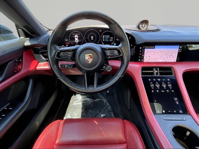 Used 2023 Porsche Taycan RWD image 10