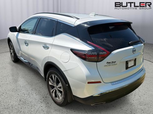 Used 2024 Nissan Murano SV FWD image 9
