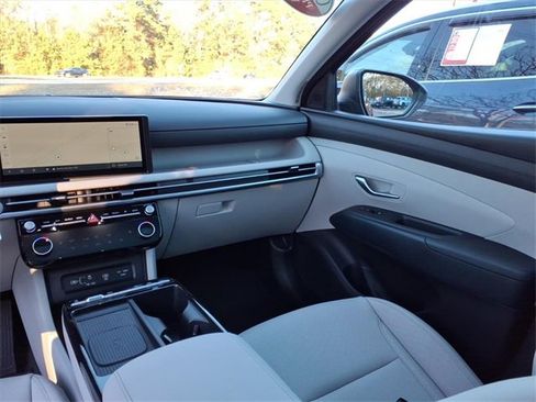 Used 2025 Hyundai Tucson SEL image 11