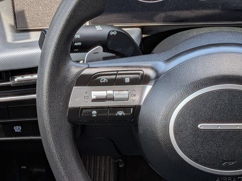 Used 2025 Hyundai Sonata SEL FWD image 17