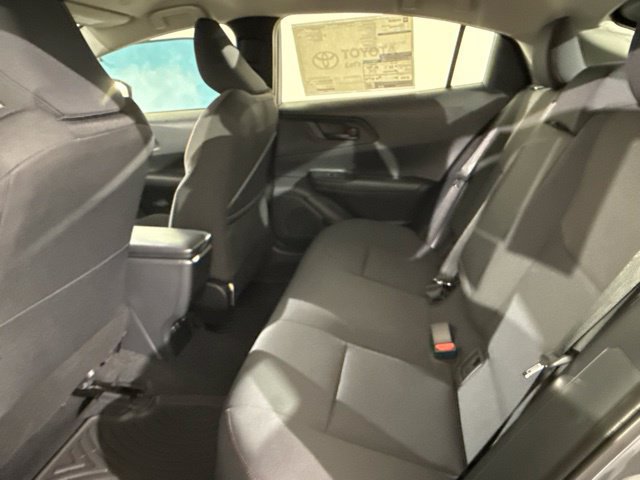 New 2026 Toyota Prius Plug-In Hybrid FWD image 15