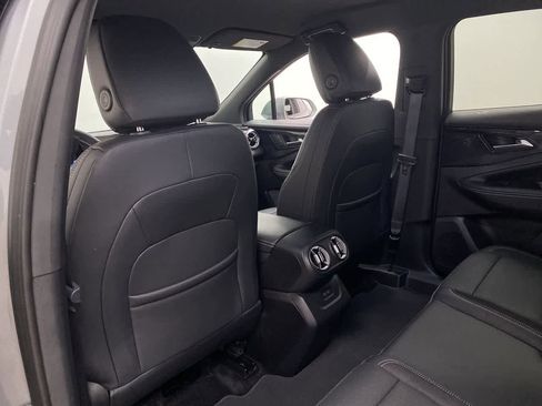 Used 2024 Chevrolet Blazer EV LT image 15