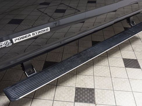 Used 2022 Ford F450 Platinum w/ FX4 Off-Road Package image 30