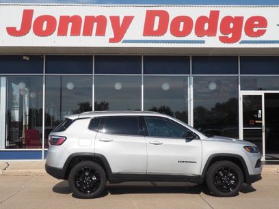 New 2026 Jeep Compass Latitude w/ Quick Order Package 29K