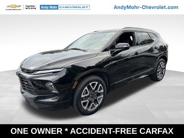 Used 2023 Chevrolet Blazer RS w/ Enhanced Convenience Package FWD image 2